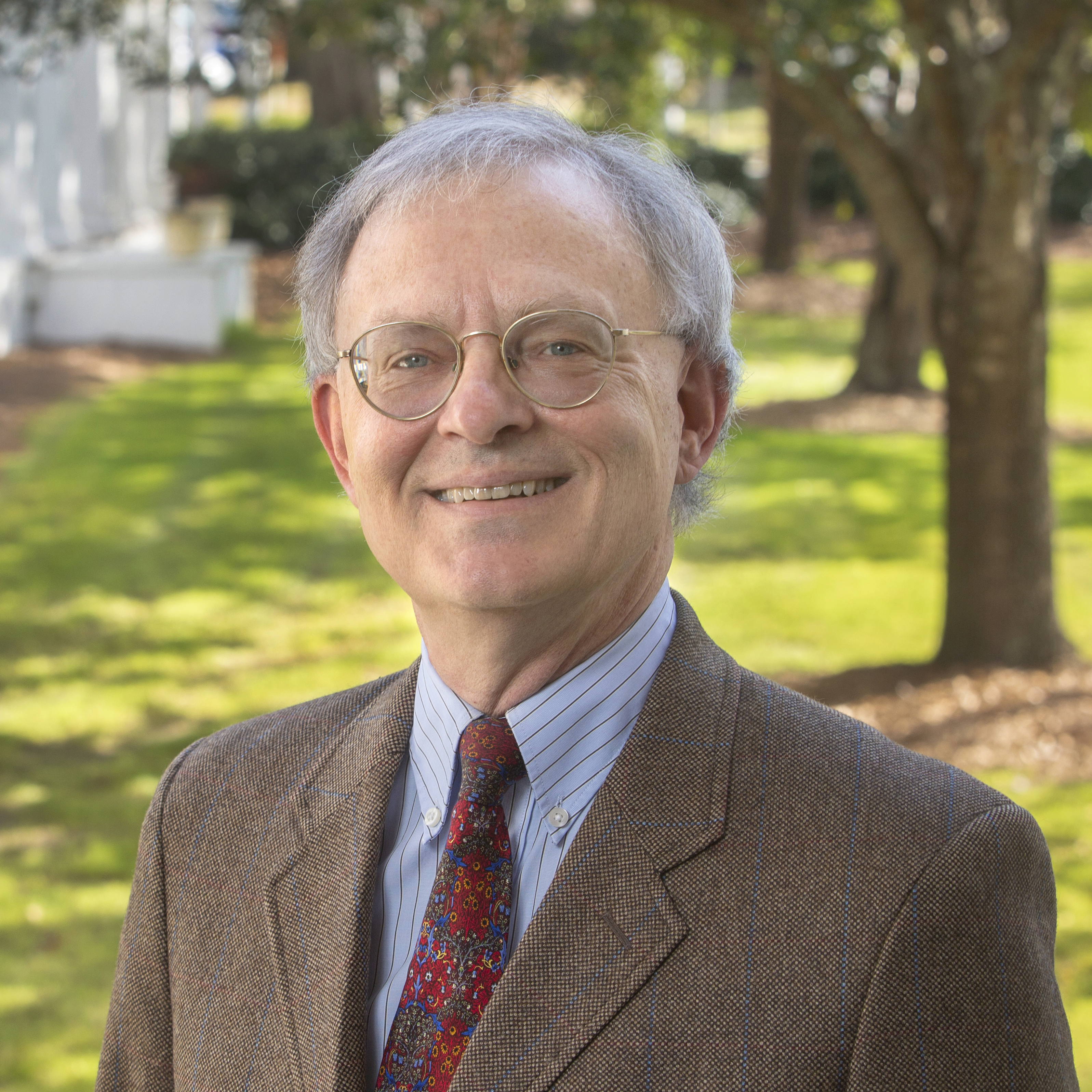 photo of Dr. Robert Atkinson, Jr.